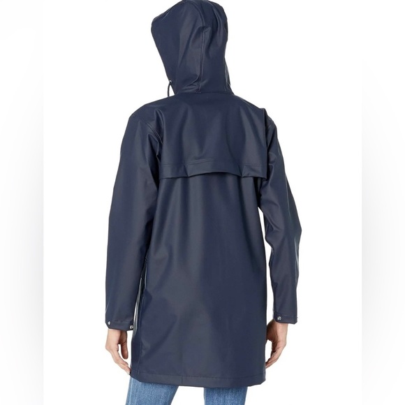 NWT Helly Hansen HH Women’s Waterproof Rain Jacket In Navy - Picture 3 of 10